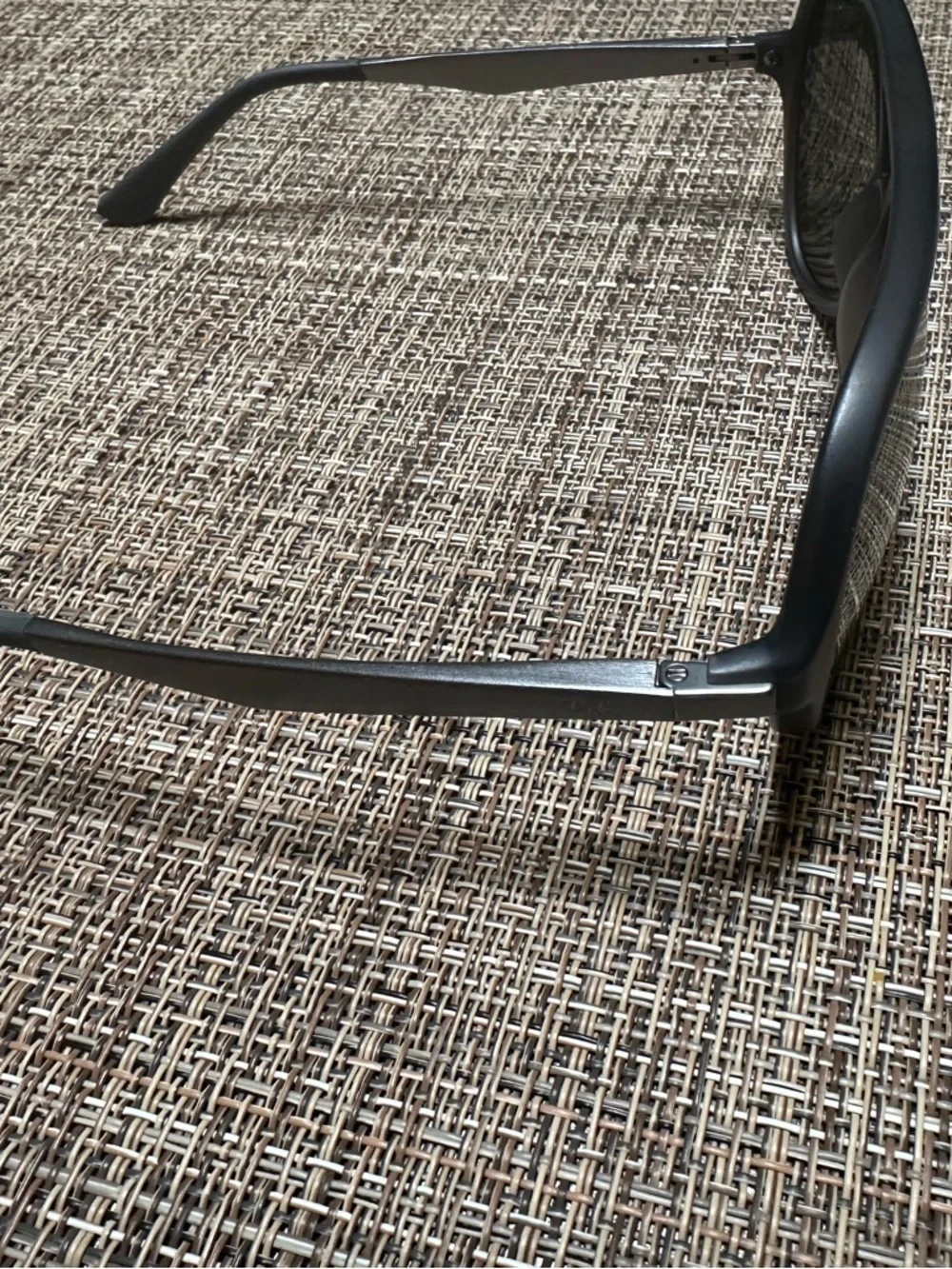 Ray-Ban RB4235 Sunglasses – Matte Slate Gray | Brand New - Picture 3 of 9
